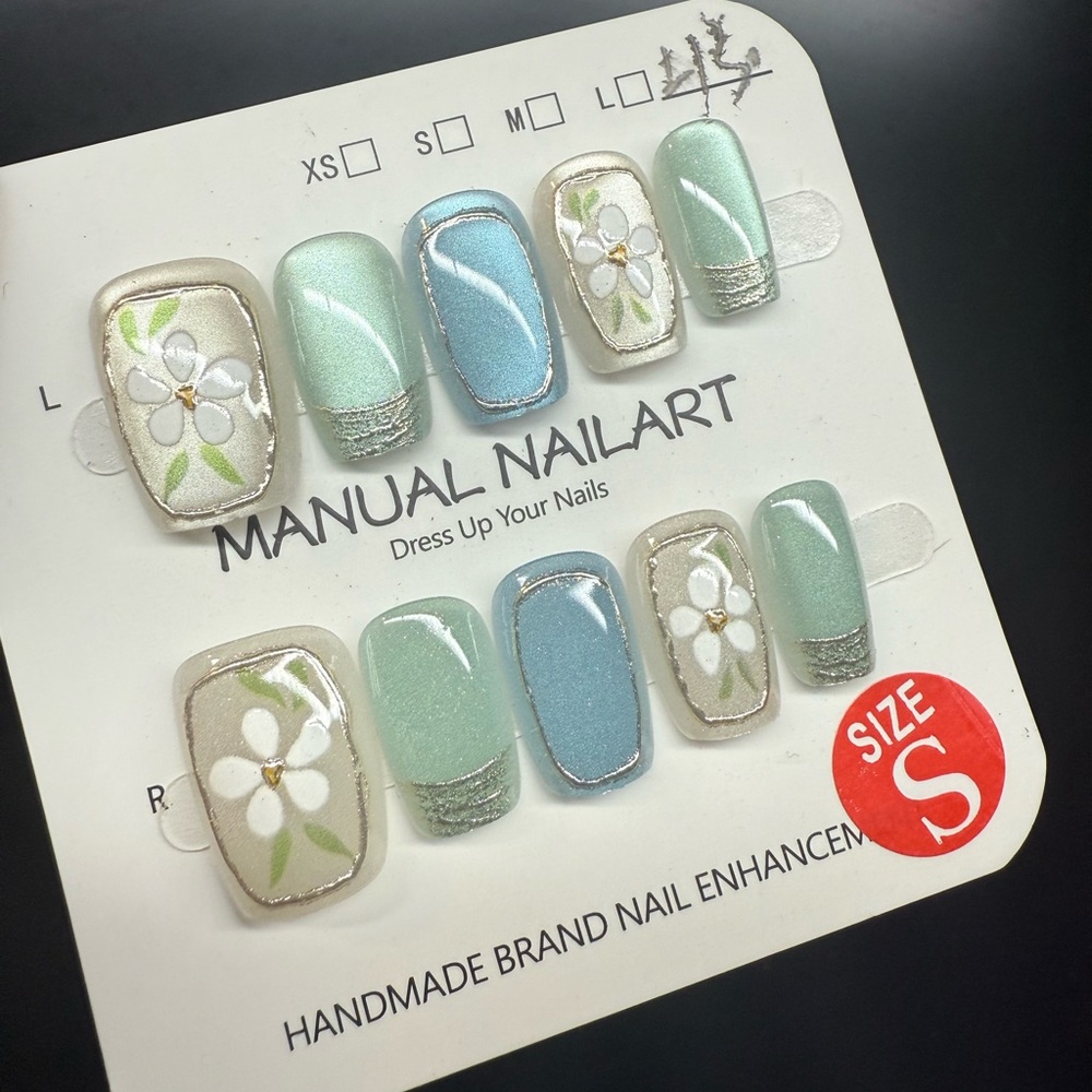 Bundle set Blue/Green and Pink with flowers and silver accents in Small - Picture 2 of 3